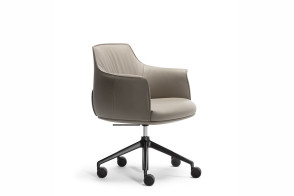 Poltrona Archibald Task Managerial Poltrona Frau - 1 2