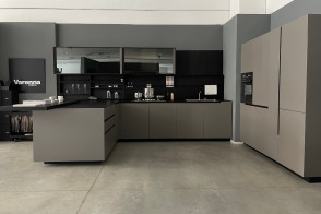 Phoenix Kitchen (Expo Offer) 2