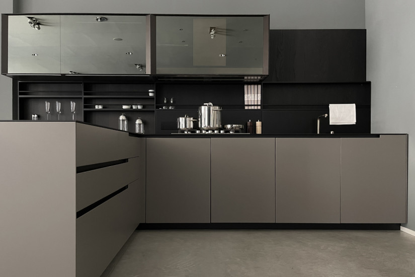 Phoenix Kitchen (Expo Offer)