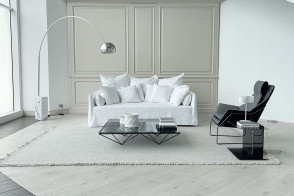 Ghost Sofa (Expo Offer) 2