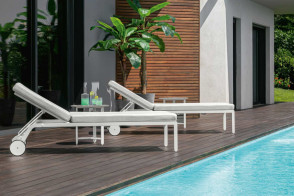 Riviera Outdoor Sunbed 2